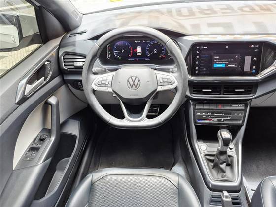 VOLKSWAGEN T-CROSS 1.4 250 TSI TOTAL FLEX HIGHLINE AUTOMÁTICO